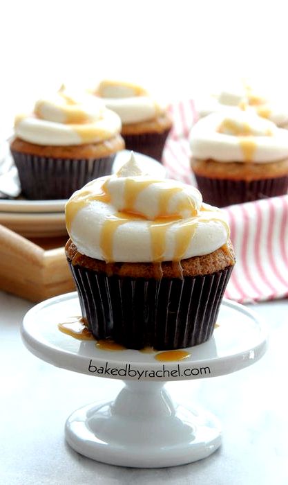 Apple cupcakes with cinnamon frosting recipe