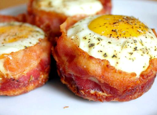 Bacon and egg muffins breakfast recipe