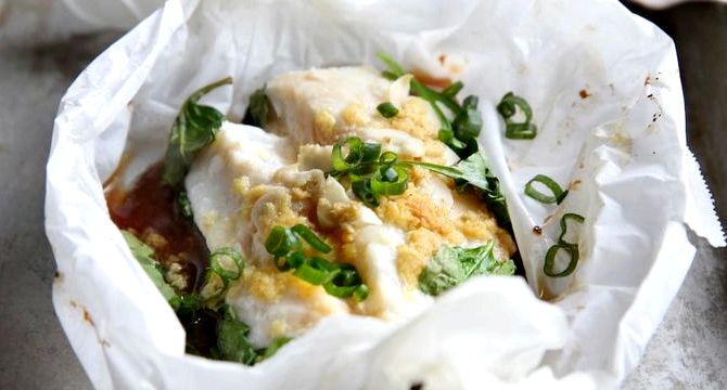Baked cod in parchment paper recipe