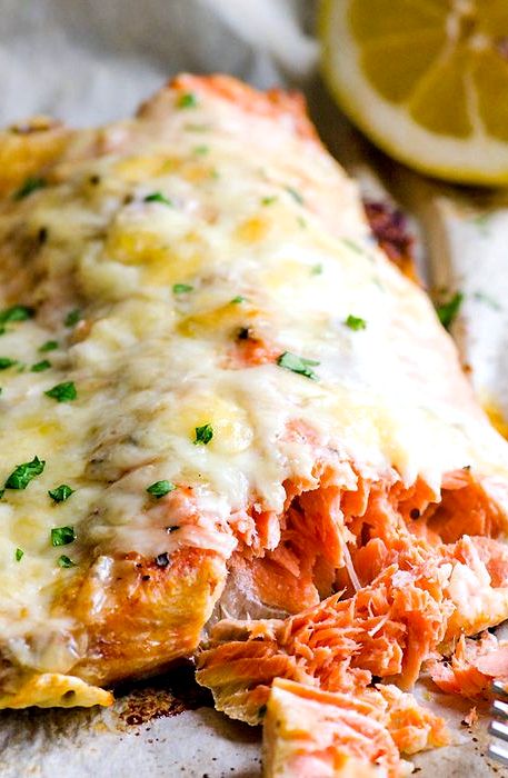 Baked salmon with cheese recipe