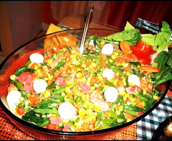 Buttered vegetables with quail eggs recipe