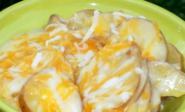 Cheesy scalloped red potatoes recipe