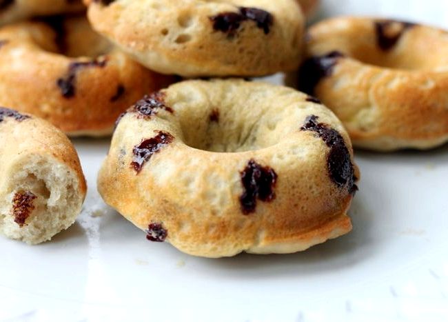 Chocolate chip baked donut recipe