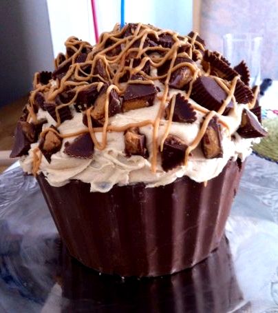 Chocolate fudge giant cupcake recipe