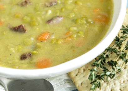 Crock pot vegetarian split pea soup recipe