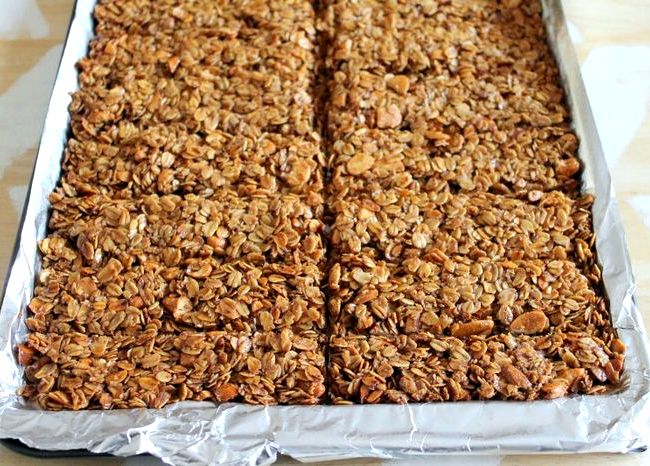 Crunchy granola bars recipe homemade