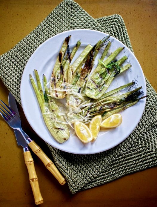 Cutting up fennel bulb recipe Cutting up fennel bulb recipe