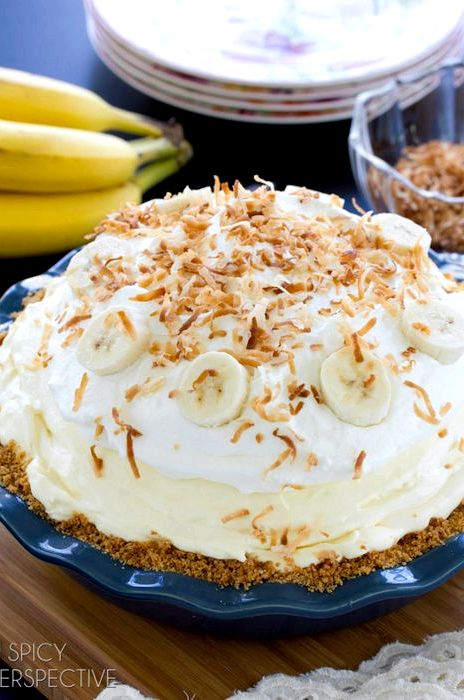 Easy banana pie recipe from scratch