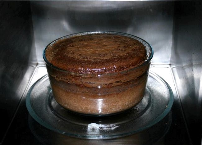 Easy recipe of chocolate cake in microwave