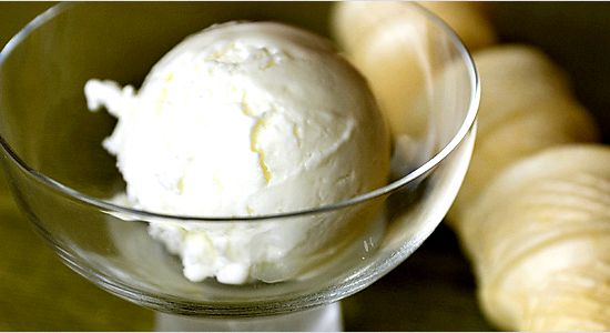 Eggless vanilla ice cream recipe easy