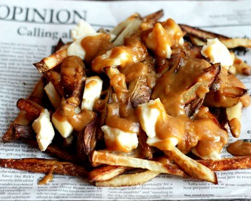 French canadian delicacy poutine recipe