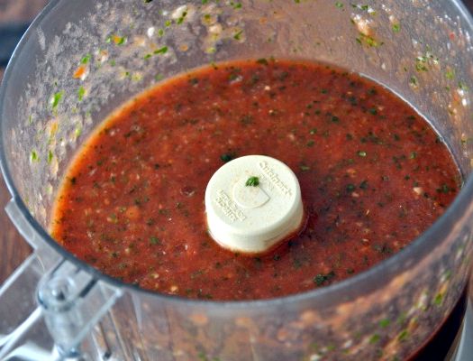 Fresh salsa recipe in blender