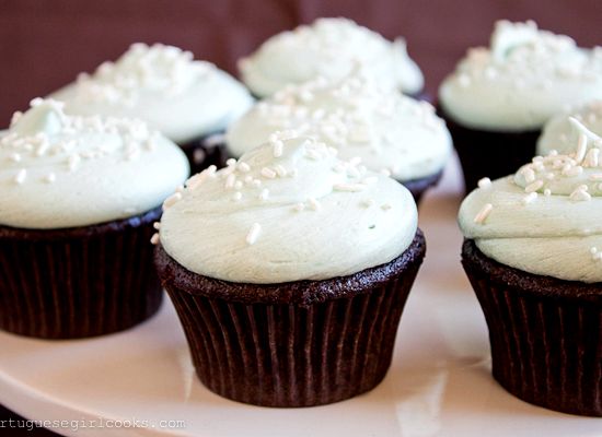 Georgetown cupcake vanilla buttercream frosting recipe