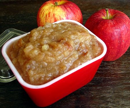 Homemade applesauce recipe in crock pot