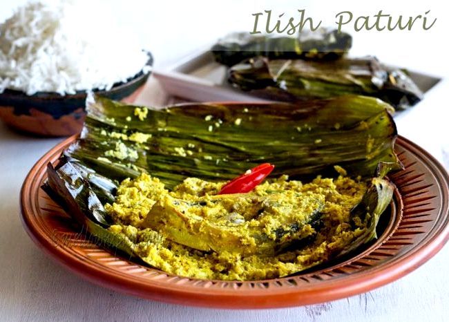 Ilish paturi bengali recipe of aloo
