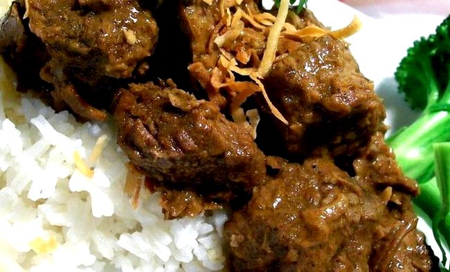 Malaysian style beef rendang recipe