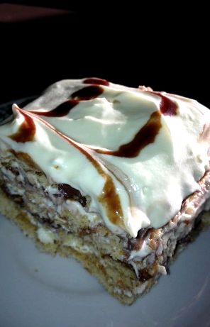Pudding cake with graham cracker recipe