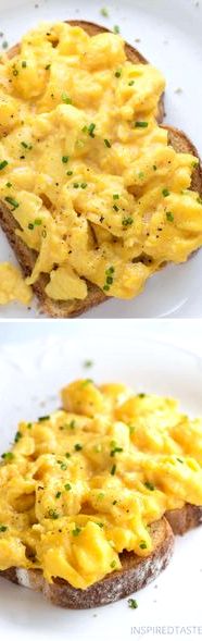 Recipe for scrambled eggs for 50 people