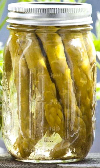 Spicy recipe pickled asparagus spears