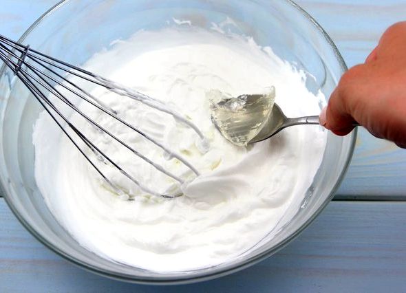 Stabilizing whipped cream with piping gel recipe