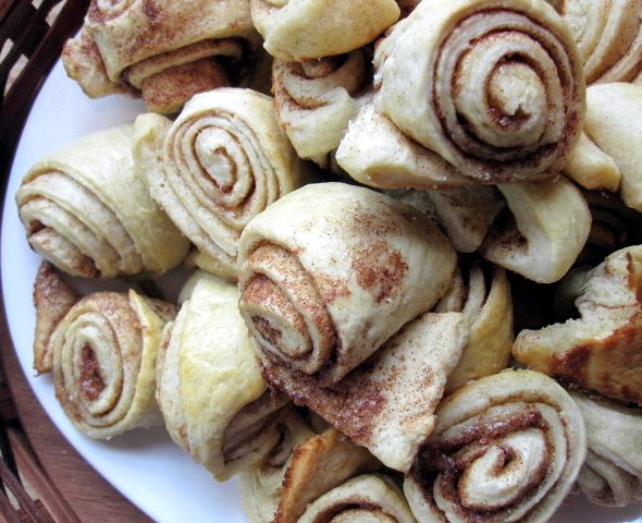 Tessa kiros cardamom buns recipe Tessa kiros cardamom buns recipe