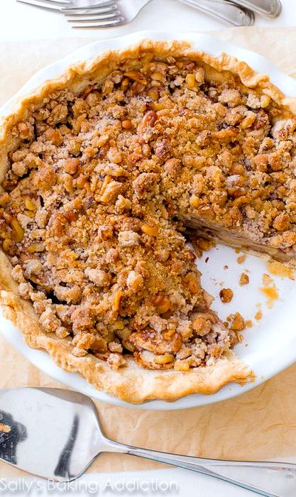 The best apple crumble pie recipe