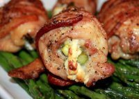 Asparagus stuffed chicken breast with bacon recipe