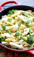 Easy chicken broccoli ziti alfredo recipe