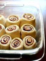 Easy homemade cinnamon rolls recipe