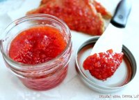 Freezer jam strawberry recipe with low sugar