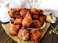 Fried bacon cinnamon rolls recipe