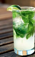 Hierbabuena o menta mojito recipe