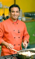Khubani ka meetha recipe vahrehvah rava