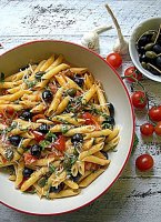 Linguine alla puttanesca recipe martha