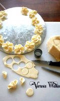 Marzipan recipe for cake covering tool