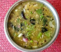Pachi pulusu recipe with brinjal pickle