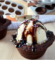 Recipe for brownie ice cream bowls