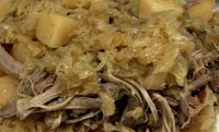 Recipe for pork loin and sauerkraut in a slow cooker