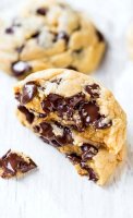 Super chewy soft chocolate chip cookies recipe