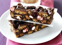 Traditional rocky road slice recipe