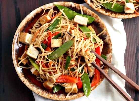 Vegetable lo mein recipe with tofu noodles