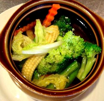 Vegetarian thai soup broth recipe