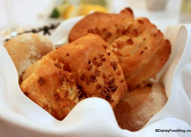 Yachtsman steakhouse onion rolls recipe