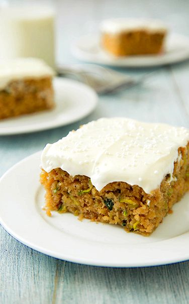 Zucchini cakes recipe with cream cheese frosting